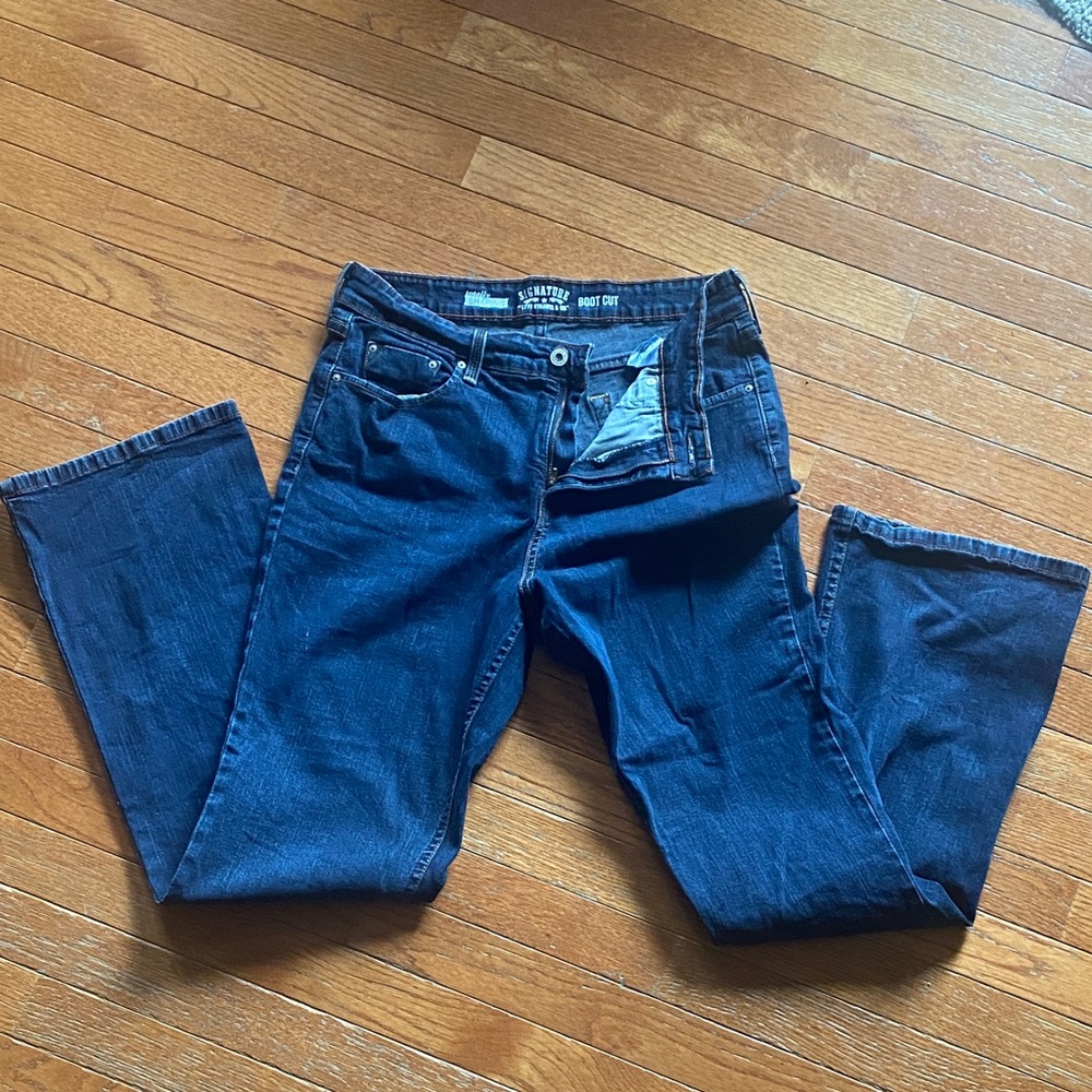 Levi Strauss & Co. Signature Boot Cut